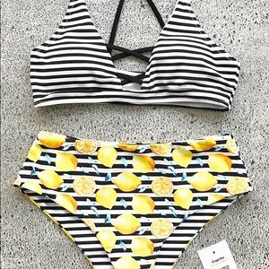 Stripe and lemon bikini set